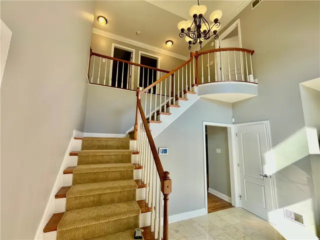 115 Radcliff Dr gallery image 37