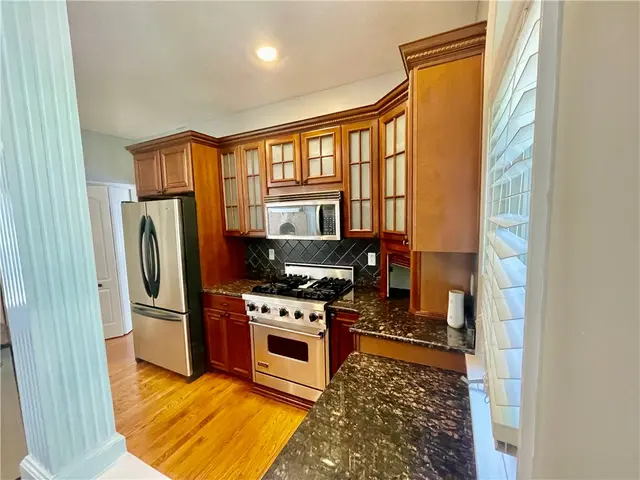 115 Radcliff Dr gallery image 46