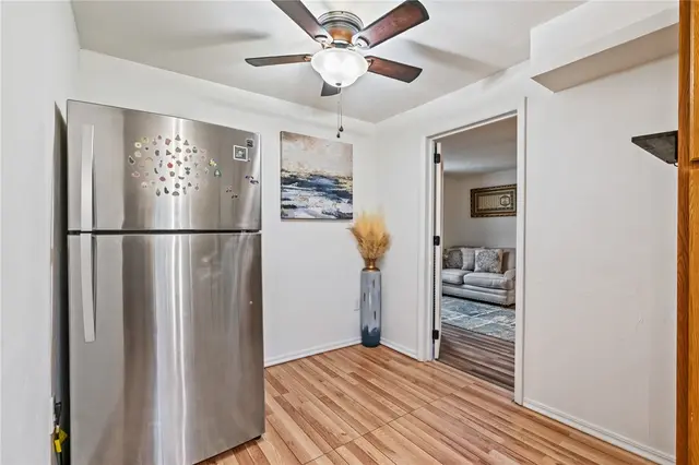 1150 Judy Ann Pl gallery image 6