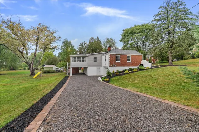 1150 Judy Ann Pl gallery image 34