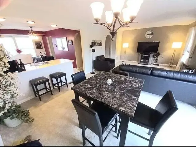 116 Antler Hollow Ct gallery image 8