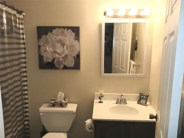 116 Antler Hollow Ct gallery image 16
