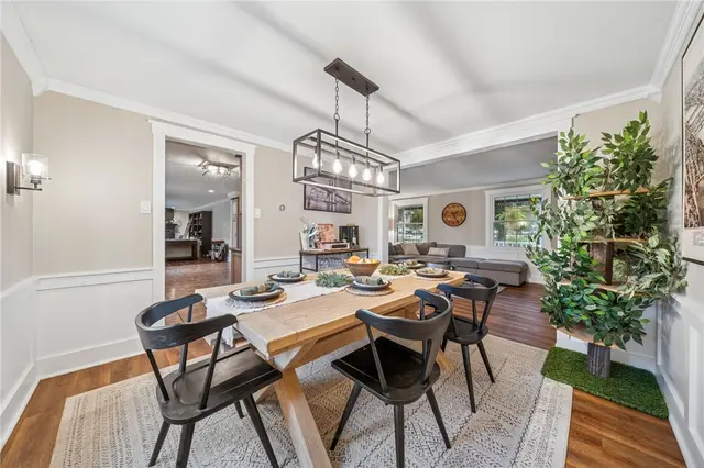 116 Colonial Dr gallery image 21