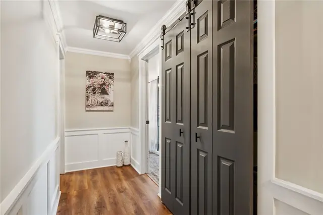 116 Colonial Dr gallery image 28