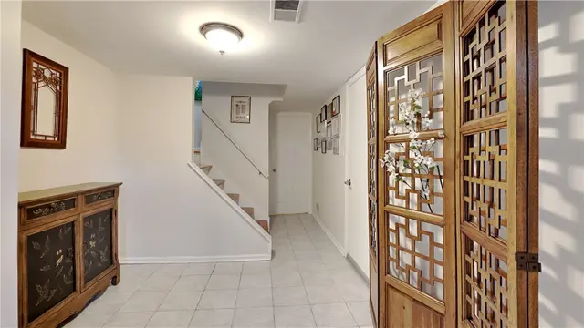 116 Inverness Dr. gallery image 11