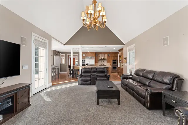 116 Mirage Drive gallery image 19