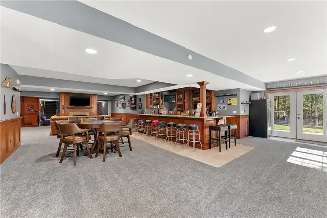 116 Mirage Drive gallery image 40