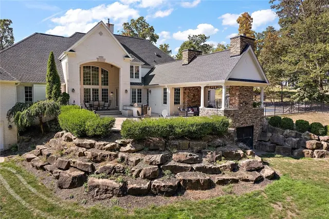 116 Mirage Drive gallery image 48