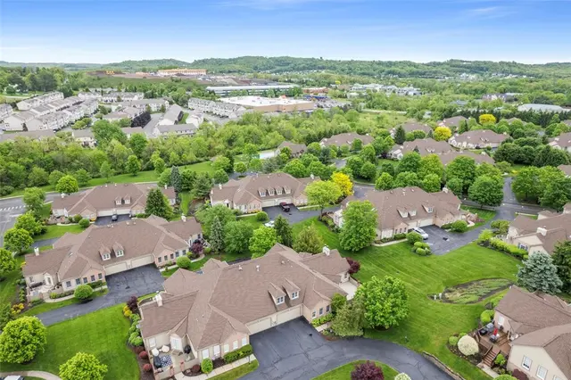 117 Linden Ct gallery image 26