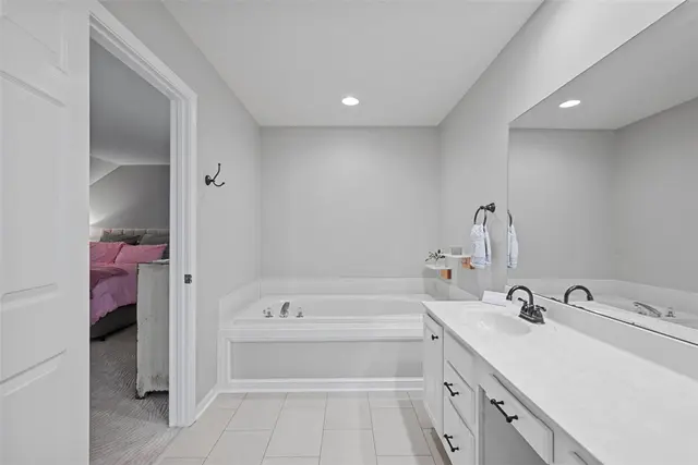 117 Linden Ct gallery image 33