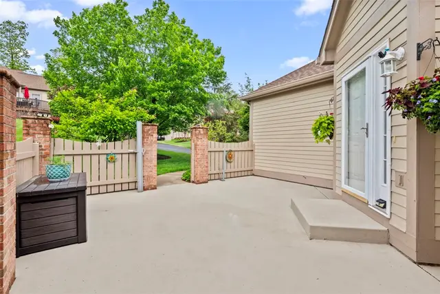 117 Linden Ct gallery image 34