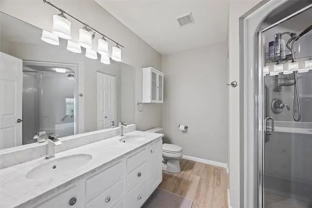 117 Linden Ct gallery image 41