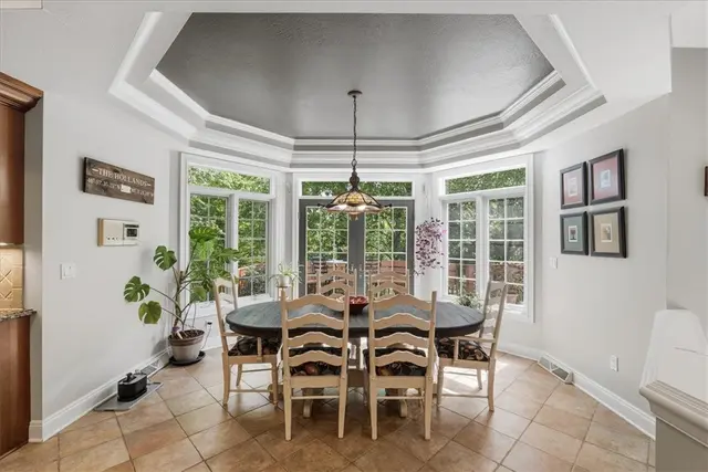 117 Lyndhurst Cir gallery image 12