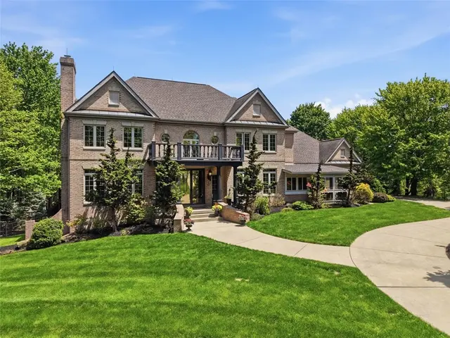 117 Windwood Heights Drive gallery image 25