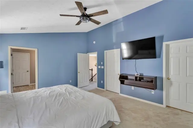 118 Blue Heron Dr gallery image 22