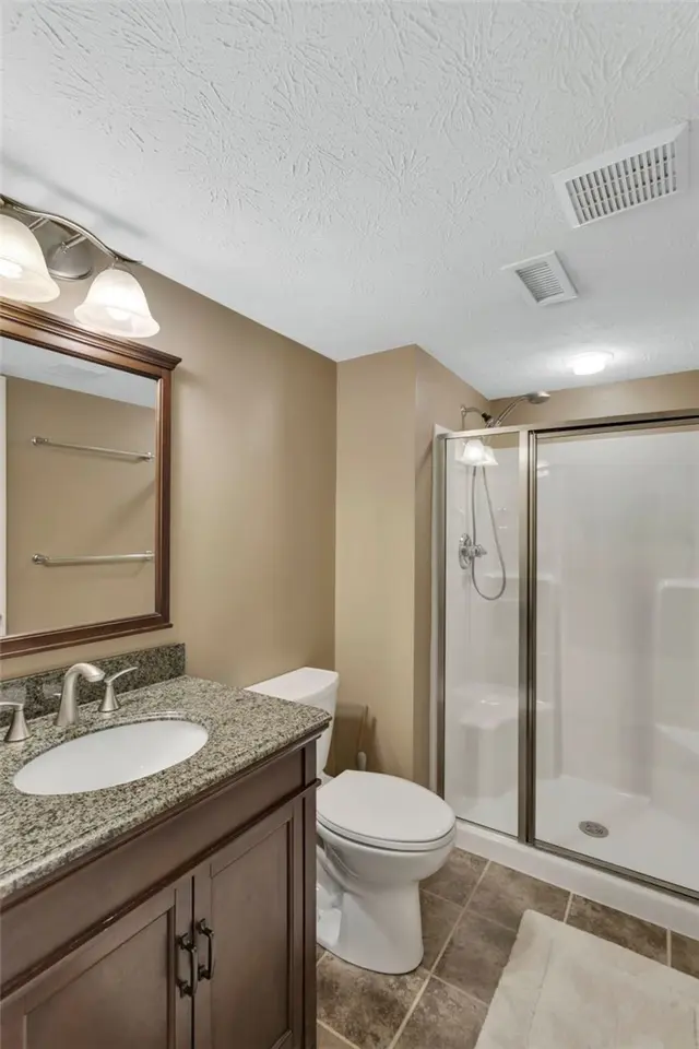 118 Blue Heron Dr gallery image 34
