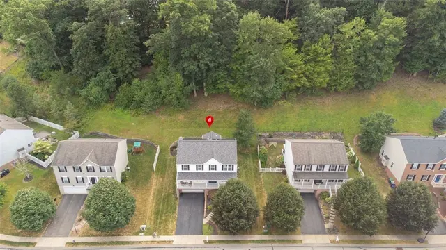 118 Blue Heron Dr gallery image 36