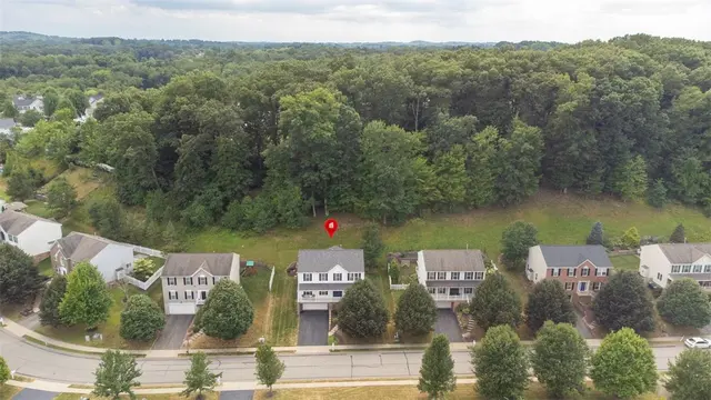 118 Blue Heron Dr gallery image 37