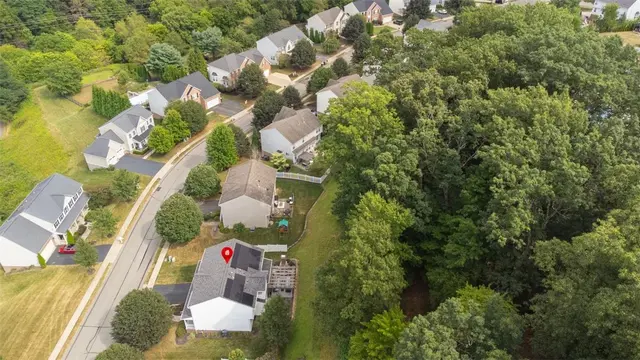 118 Blue Heron Dr gallery image 39