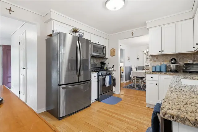 118 Brookmeade Dr gallery image 15