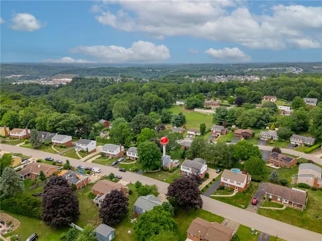 118 Brookmeade Dr gallery image 34