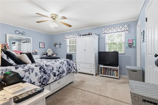 118 Brookmeade Dr gallery image 37