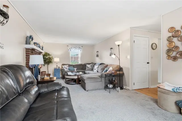 118 Brookmeade Dr gallery image 49