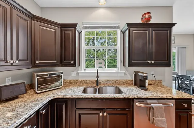 118 Dorsch Drive gallery image 15