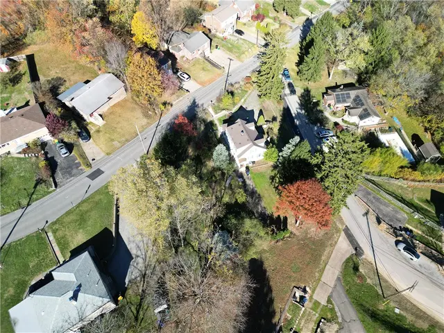 118 Hillcrest Dr gallery image 31