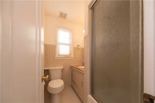 118 Hillcrest Dr gallery image 35