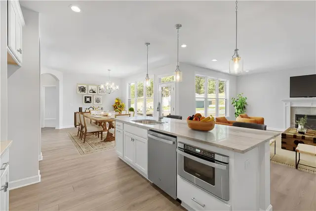 118 Ridgewood Heights Dr gallery image 13