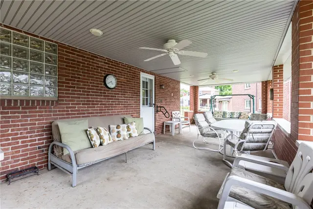 118 Tillotson Cir gallery image 10