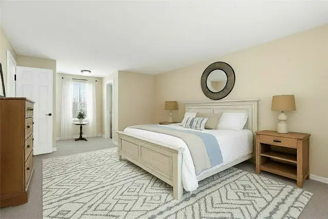 119 Cresent gallery image 22