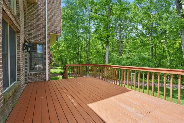 119 Crystal Springs Dr gallery image 30