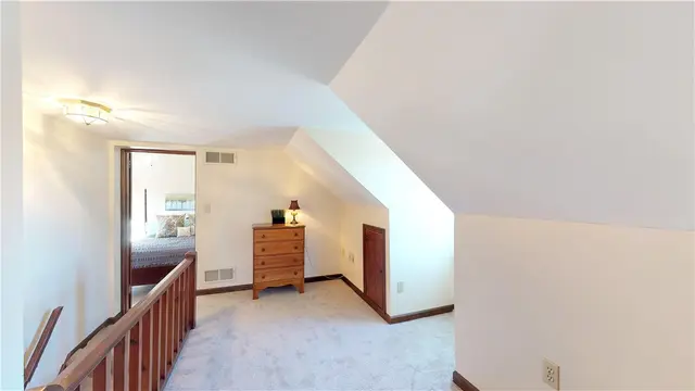 119 Highview Ave gallery image 9
