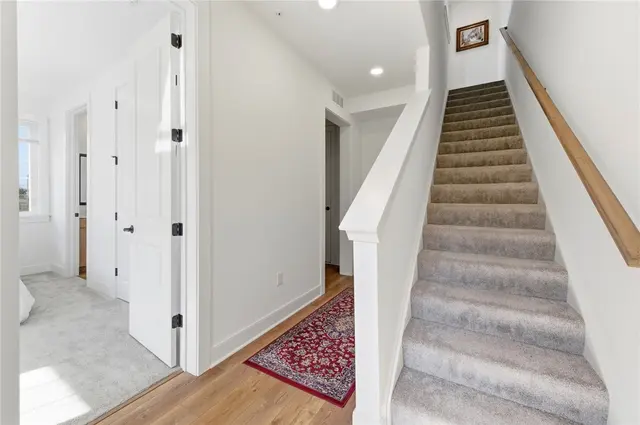 119 Main Street gallery image 18