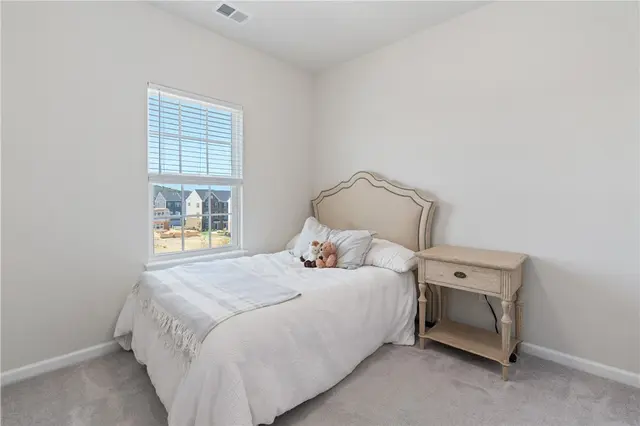 119 Sample Lane gallery image 14
