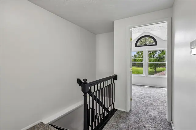 12 Pin Oak Ct gallery image 25