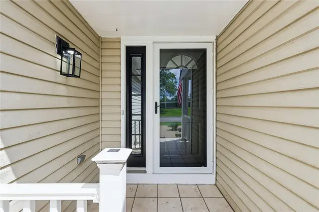 12 Pin Oak Ct gallery image 27