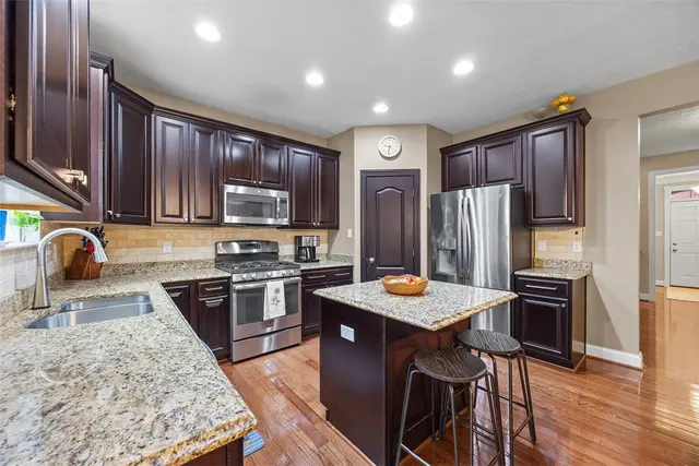 120 Dorsch Drive gallery image 28