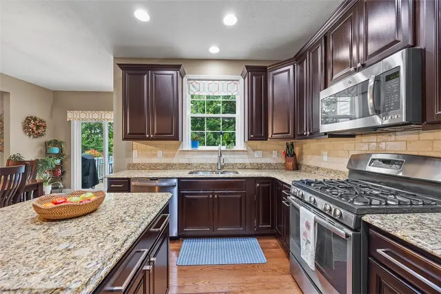 120 Dorsch Drive gallery image 33