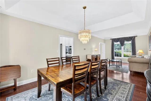 120 Hidden Oak Drive gallery image 8