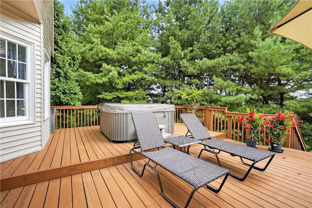 120 Hidden Oak Drive gallery image 9