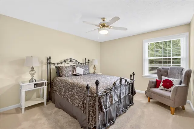120 Hidden Oak Drive gallery image 13