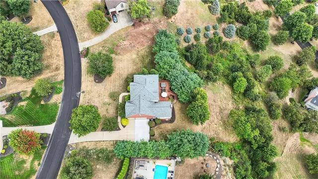 120 Hidden Oak Drive gallery image 26