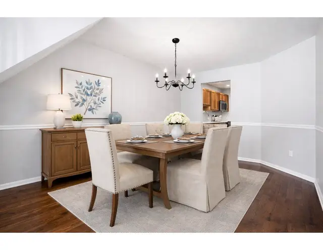 120 Linden Ct gallery image 14