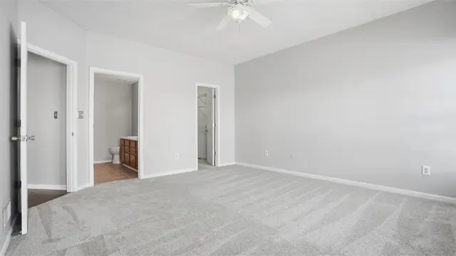 120 Linden Ct gallery image 19