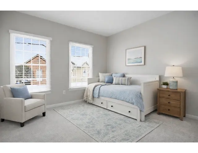 120 Linden Ct gallery image 24