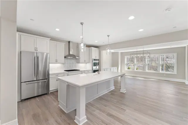 120 Rainier Ln gallery image 14
