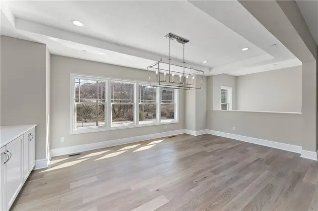 120 Rainier Ln gallery image 16
